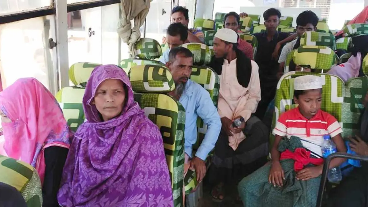 ভাসানচরে যাচ্ছে আরও ৪১৪ রোহিঙ্গা