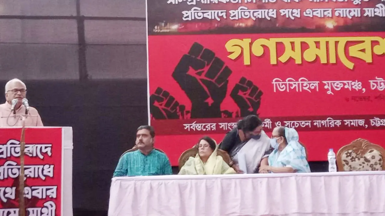 ‘প্রশাসনের নিষ্ক্রিয়তায় ঘটছে সাম্প্রদায়িক হামলা’