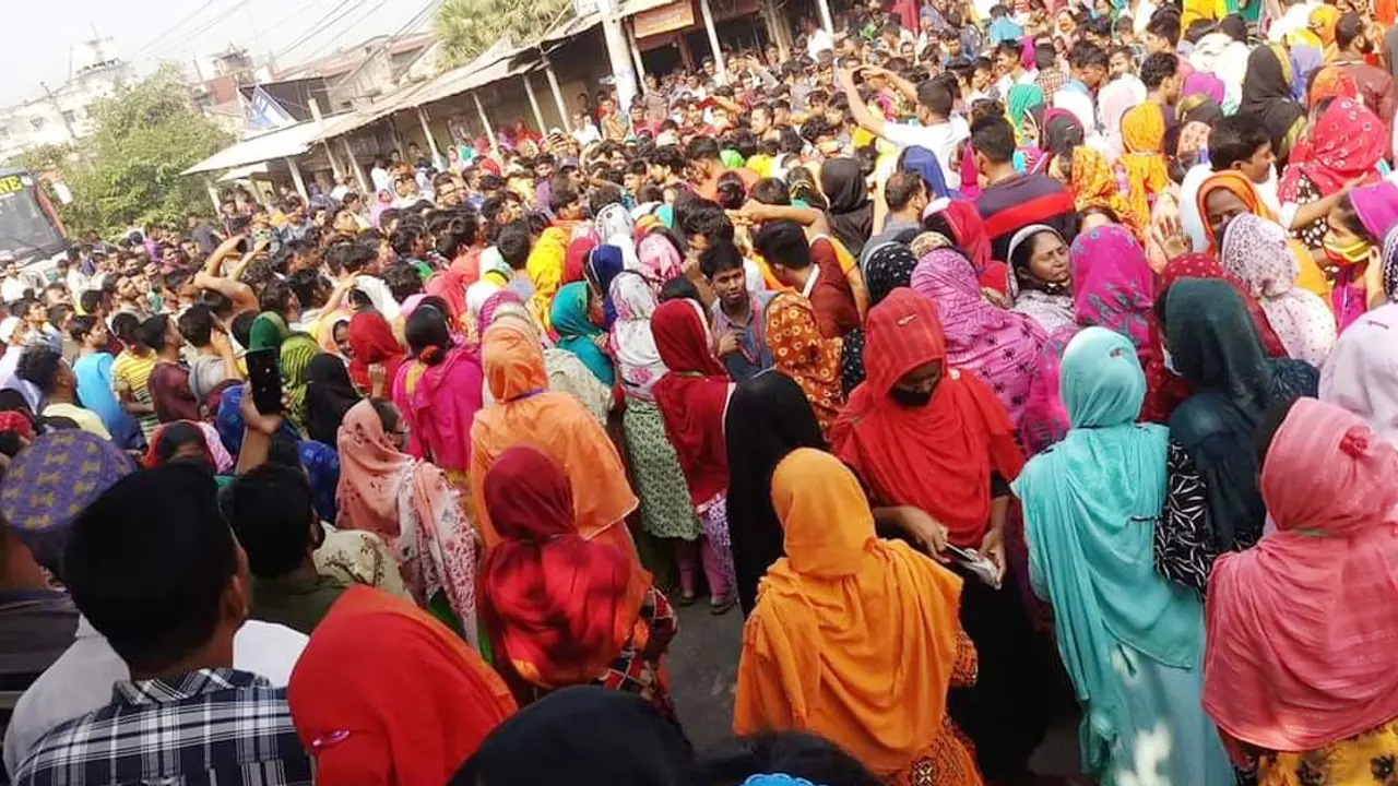 ঢাকা-চট্টগ্রাম মহাসড়ক অবরোধ, যান চলাচল বন্ধ