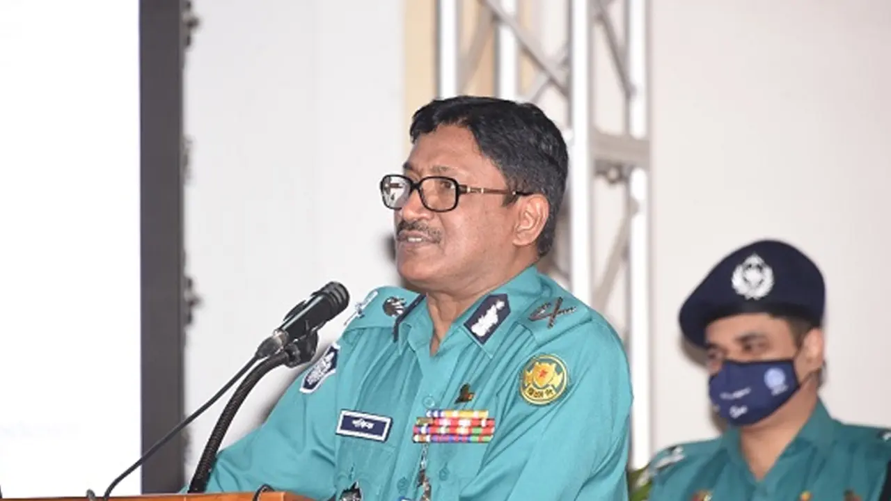বিজয় দিবসে নিরাপত্তার প্রশ্নে কোনো ছাড় নয় : ডিএমপি কমিশনার