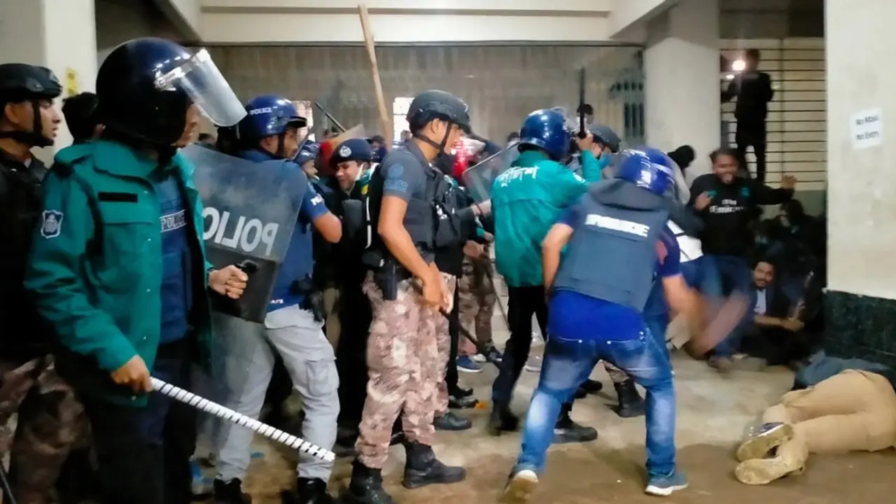 শাবিপ্রবি বন্ধ ঘোষণা, শিক্ষার্থীদের হল ত্যাগের নির্দেশ