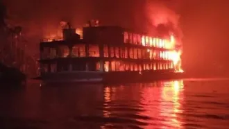 39 killed in Jhalakathi launch fire