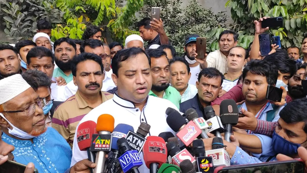 প্রধানমন্ত্রীকে মিথ্যা তথ্য দেওয়া হয়েছে : মেয়র জাহাঙ্গীর