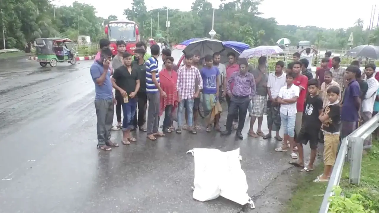গোপালগঞ্জে পিকআপ-নছিমন সংঘর্ষ, নিহত ৩