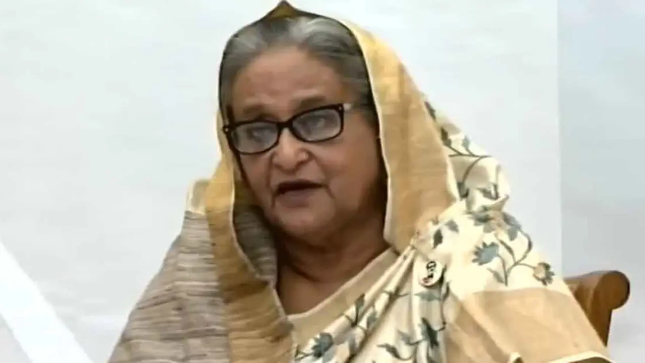 করোনার সতর্কতা মেনে চলার পরামর্শ প্রধানমন্ত্রীর
