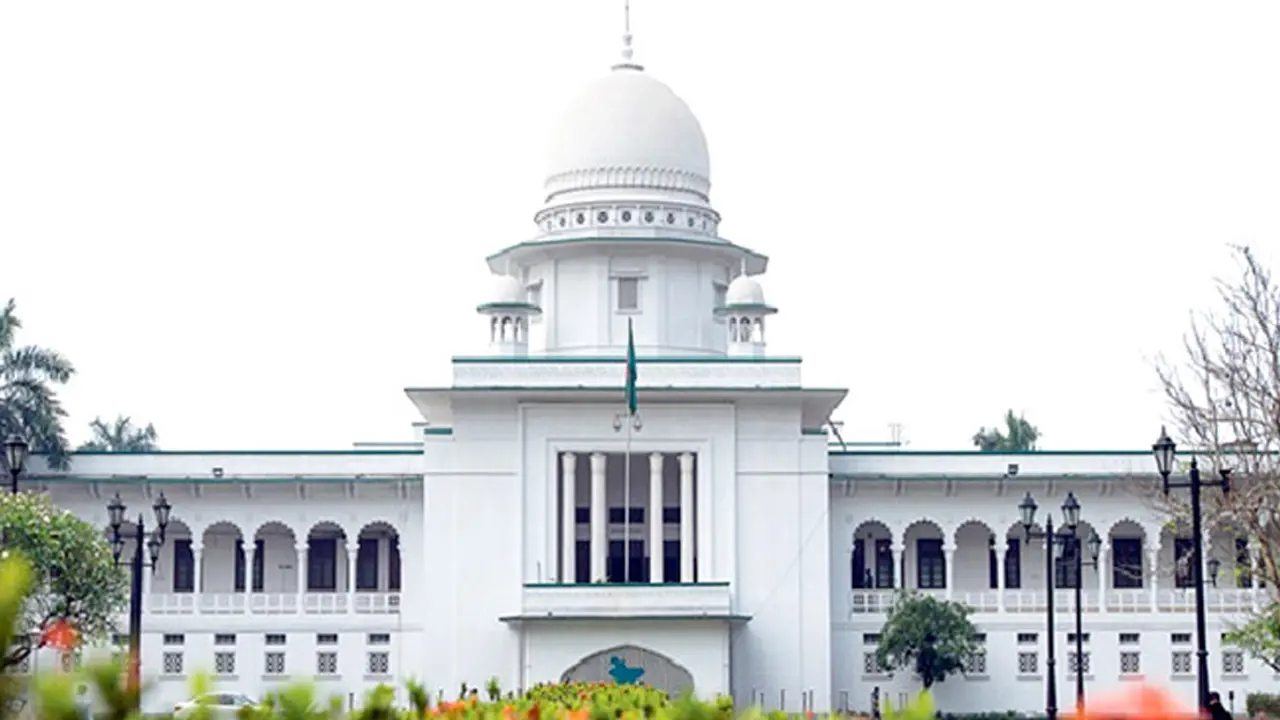 ৩০ দিন শিক্ষাপ্রতিষ্ঠান বন্ধ চেয়ে হাইকোর্টে আবেদন