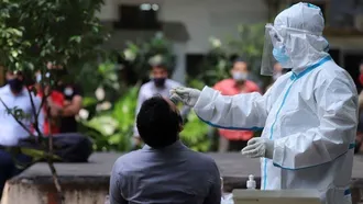 India logs 258,089 new COVID-19 cases