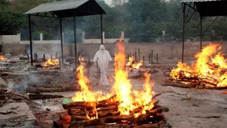 India reports over 3 lakh COVID-19 cases in 24 hours