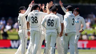 Latham, Boult display ensure pure Kiwi dominance after second day