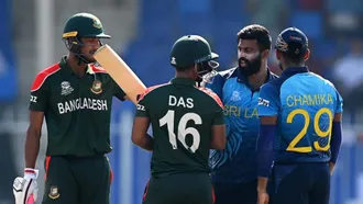 Sri Lanka fight back as Shakib departs