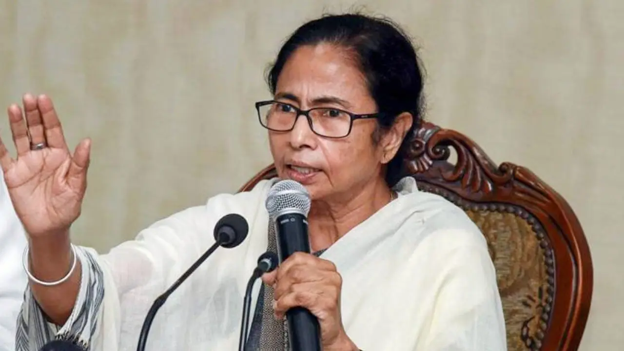 ২২ ভাষায় আসছে মমতার বায়োপিক