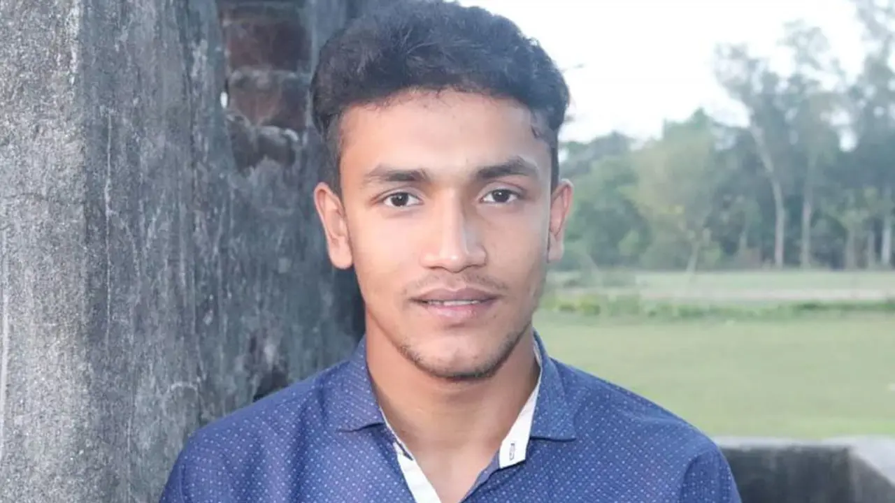ঢাবিতে ভর্তি অনিশ্চিত মারুফের স্বপ্ন পূরণ করলেন ডিসি
