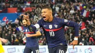 Four-goal Mbappe fires France to WC