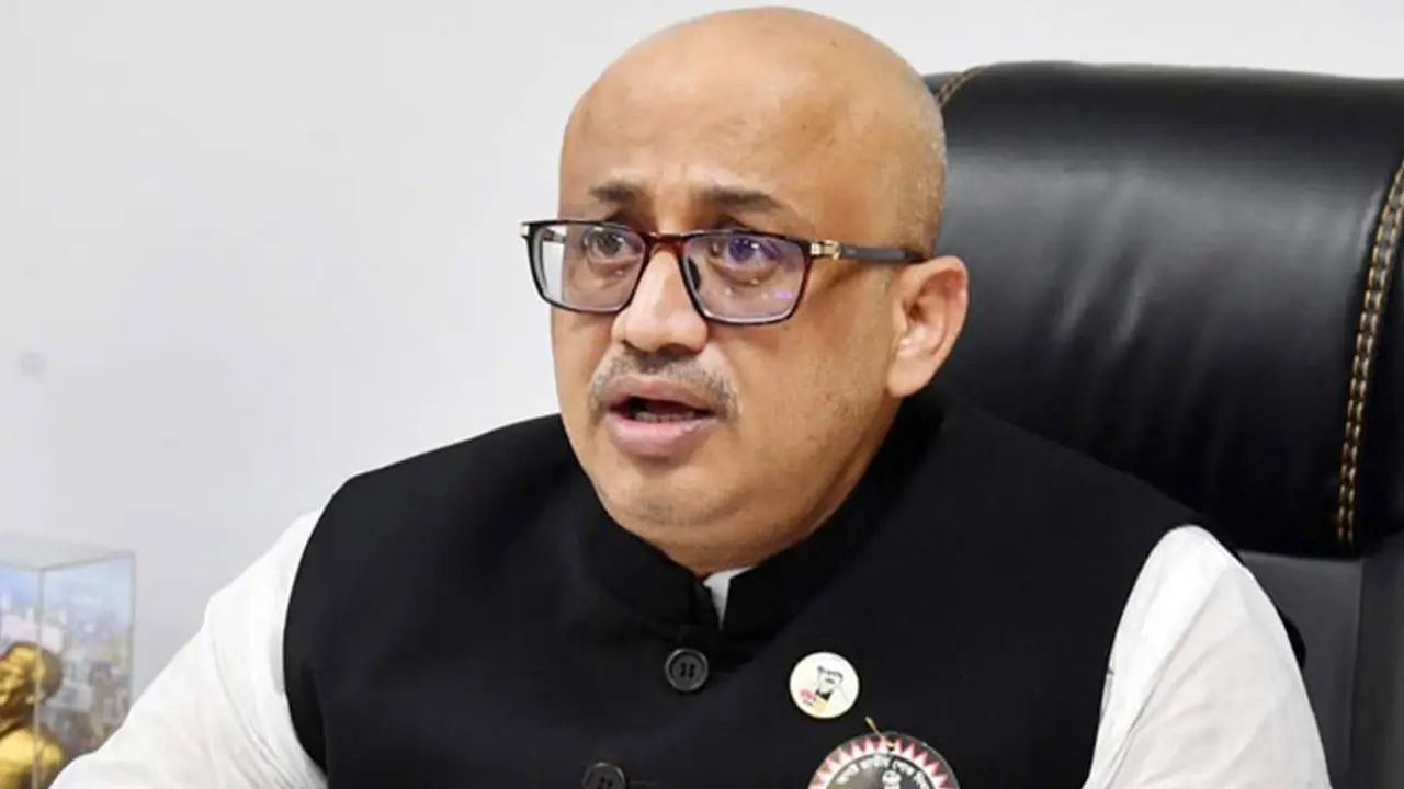 ডা. মুরাদের বিতর্কিত যত মন্তব্য