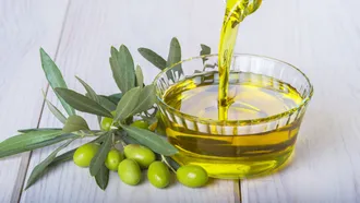 Olive oil: Health benefits, nutritional information 