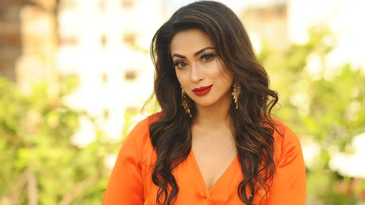 নায়িকা পপি ছেলের মা-ই হয়েছেন!