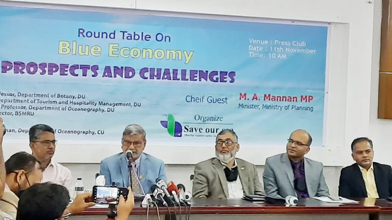 ‘দুই হাতে টাকা দিচ্ছি, তবুও ভালো গবেষণা পাচ্ছি না’