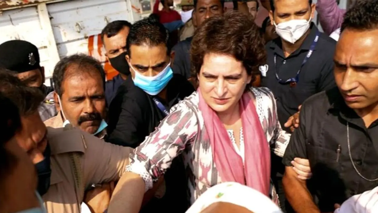 রাস্তা থেকে প্রিয়াঙ্কাকে তুলে নিয়ে গেল পুলিশ, পরে মুক্তি