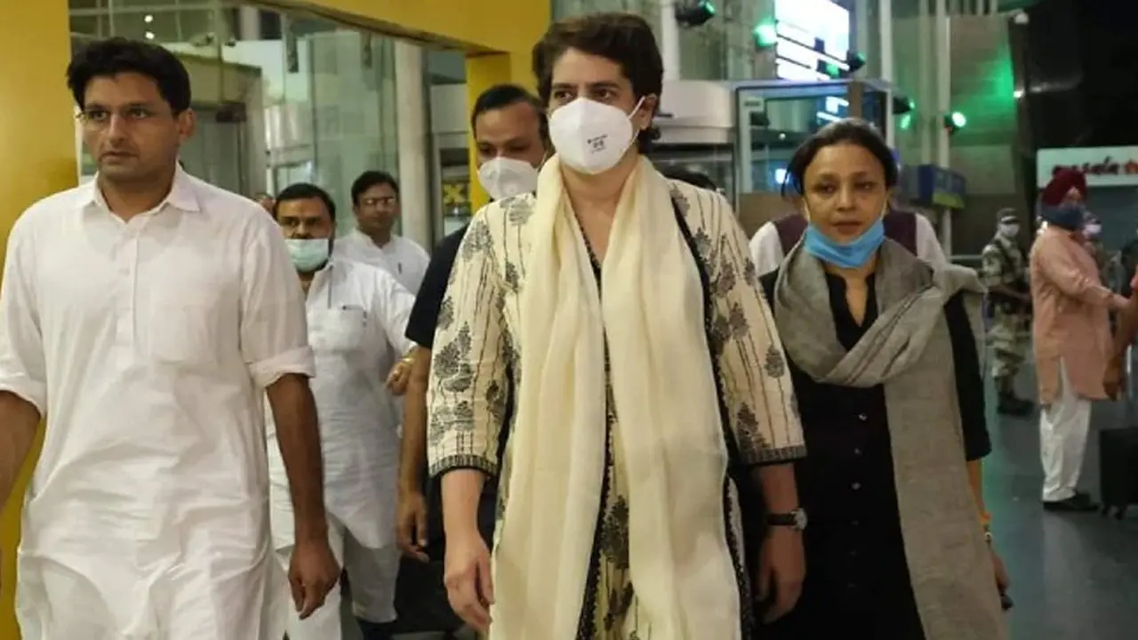 প্রিয়াঙ্কা গান্ধীকে আটক করেছে পুলিশ
