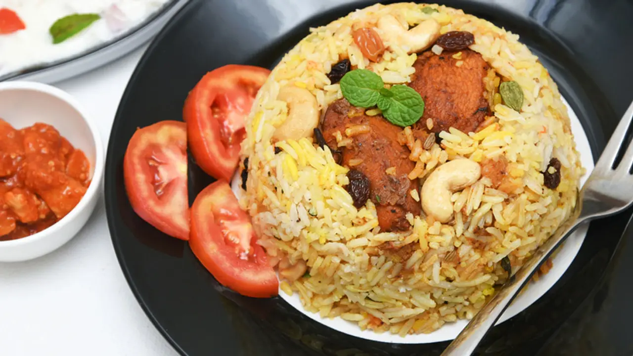 হাঁসের কাচ্চি বিরিয়ানি রাঁধবেন যেভাবে
