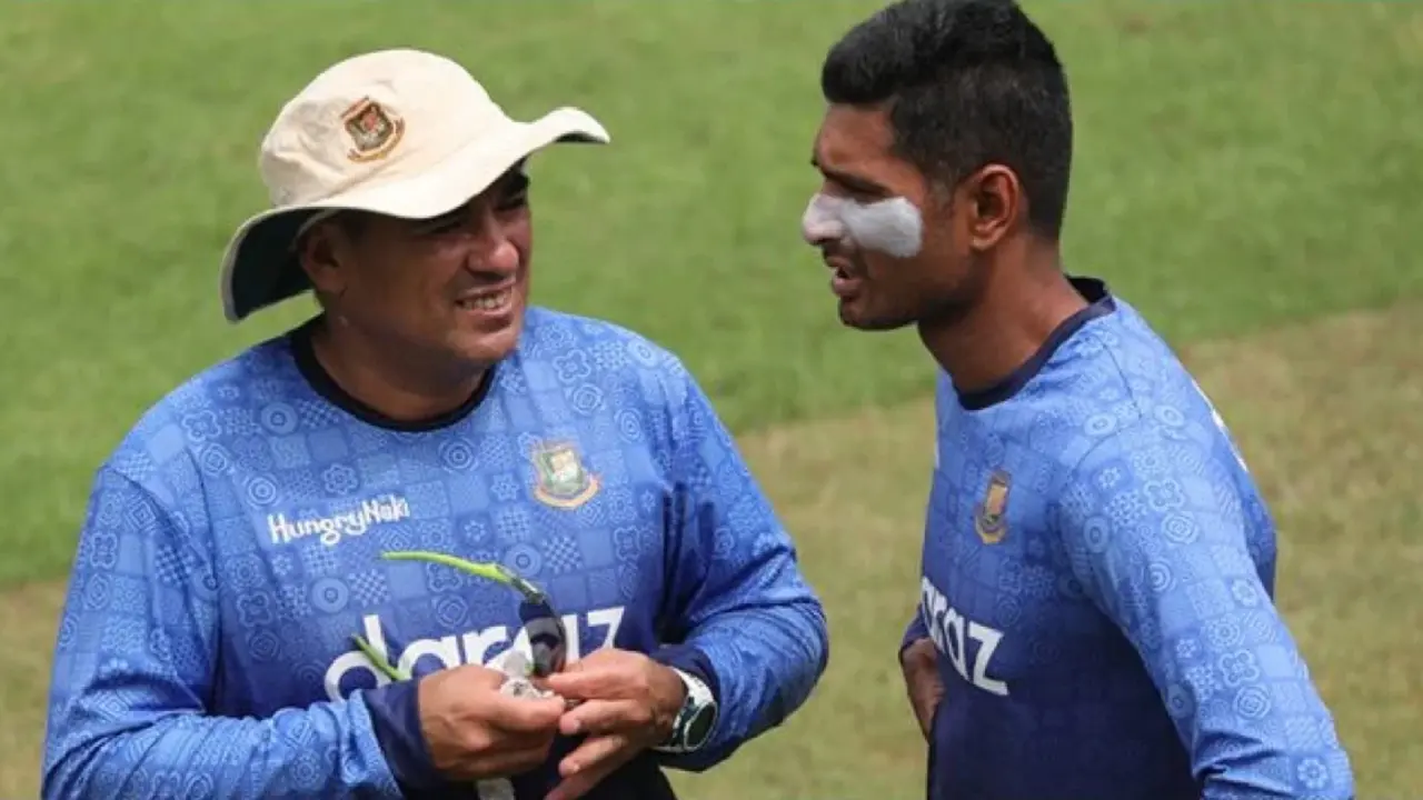 ডমিঙ্গোকে নিয়ে সমস্যা নেই ক্রিকেটারদের