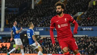 Salah hits double as Liverpool triumph at Everton