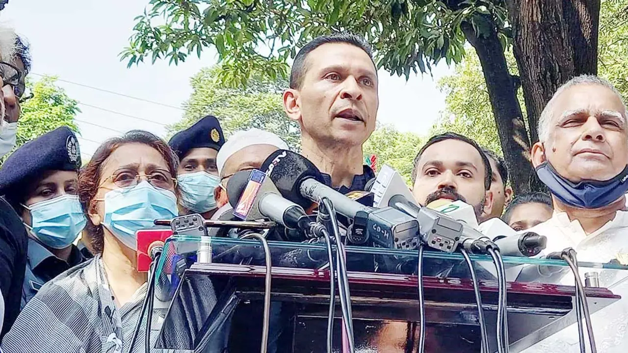 জাতীয় চার নেতাকে আড়ালে রেখে সোনার বাংলা গড়তে পারব না