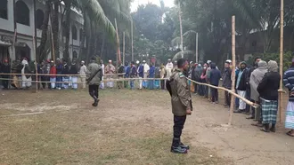 Voting in 708 union parishads underway