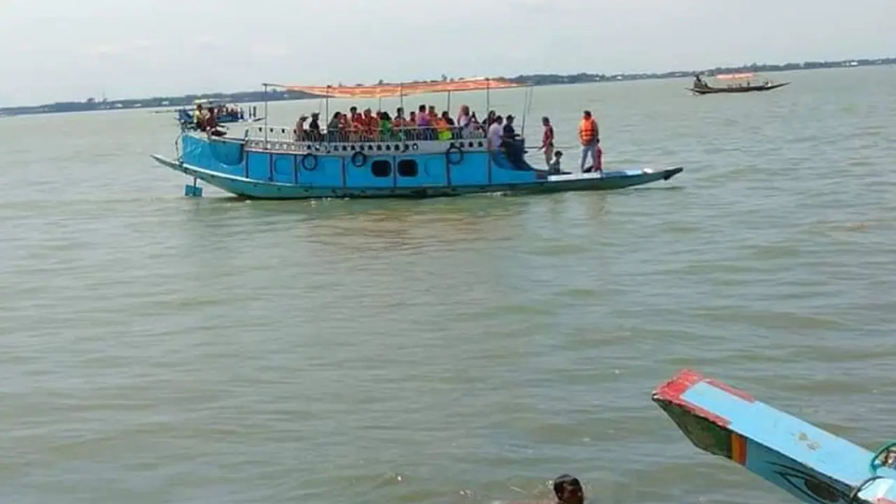নিকলী হাওরে গোসল করতে নেমে নিখোঁজ ২