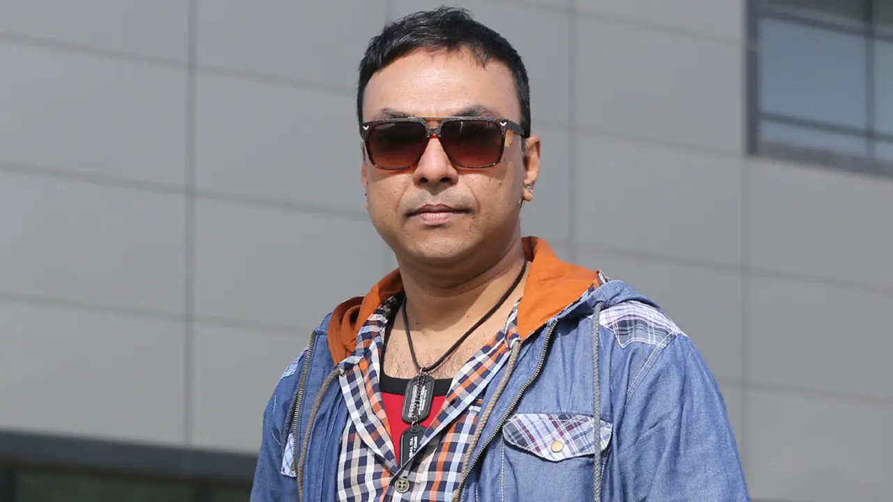 নতুন প্রজন্মের প্রতি ব্যান্ড তারকা বিপ্লবের আহ্বান