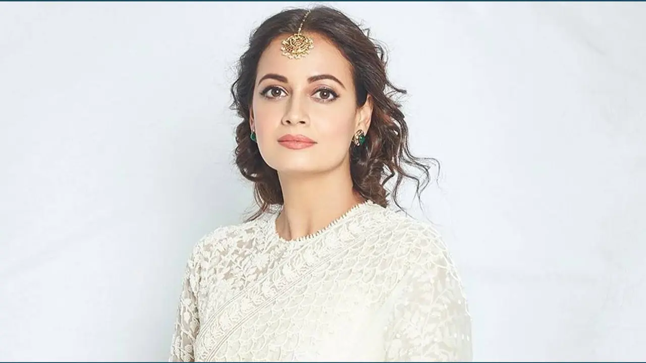 জন্মের পর ২ মাস হাসপাতালে ছিল দিয়ার সন্তান, প্রকাশ্যে ছবি