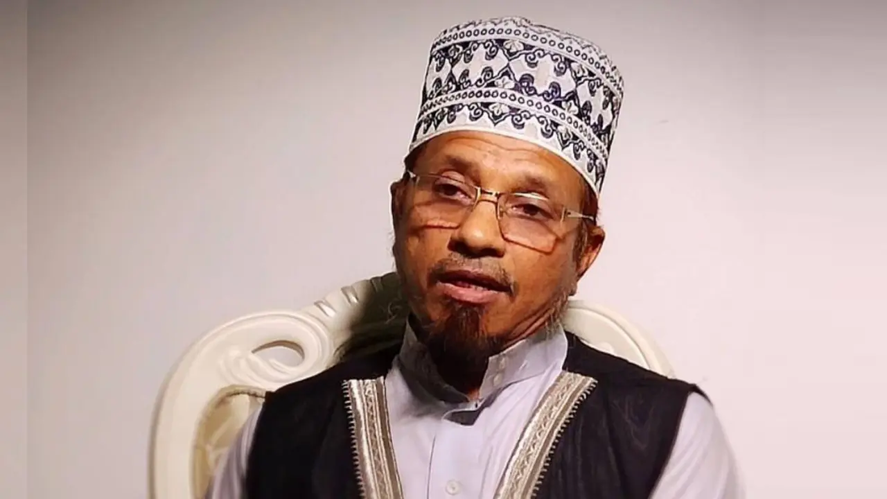 মুফতি ইব্রাহীমের বিরুদ্ধে প্রতারণা ও সম্পদ হাতিয়ে নেওয়ার মামলা