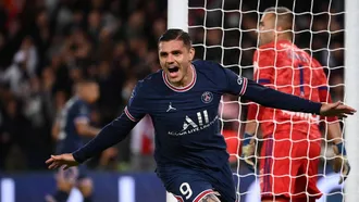 Late Icardi strike give PSG win over Lyon on Messi’s home debut