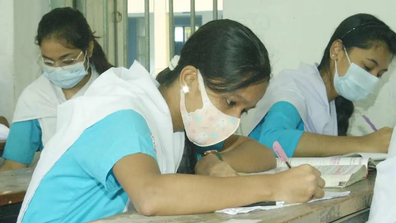 চিরচেনা রূপে শিক্ষানগরী