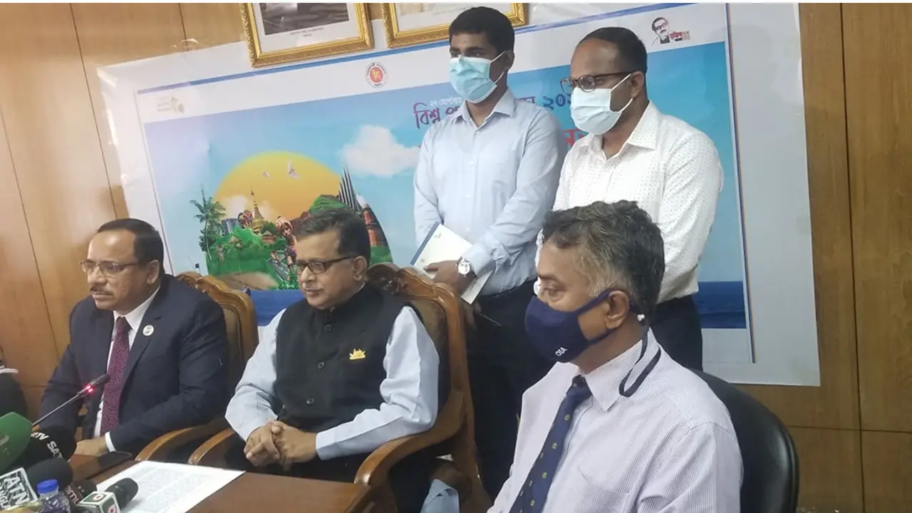 ২৮ সেপ্টেম্বর থেকে বিমানবন্দরে চালু হবে আরটি-পিসিআর টেস্ট