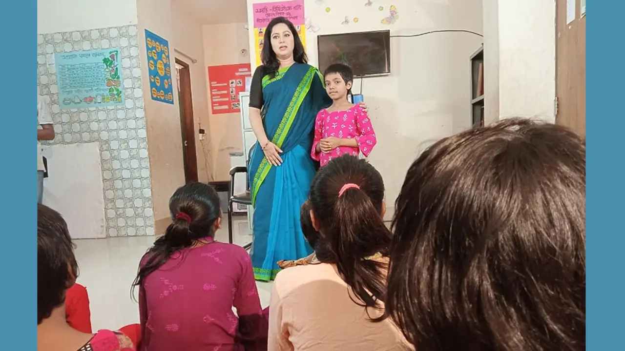 গৃহকর্মে নিয়োজিত শিশুদের পাশে নাদিয়া