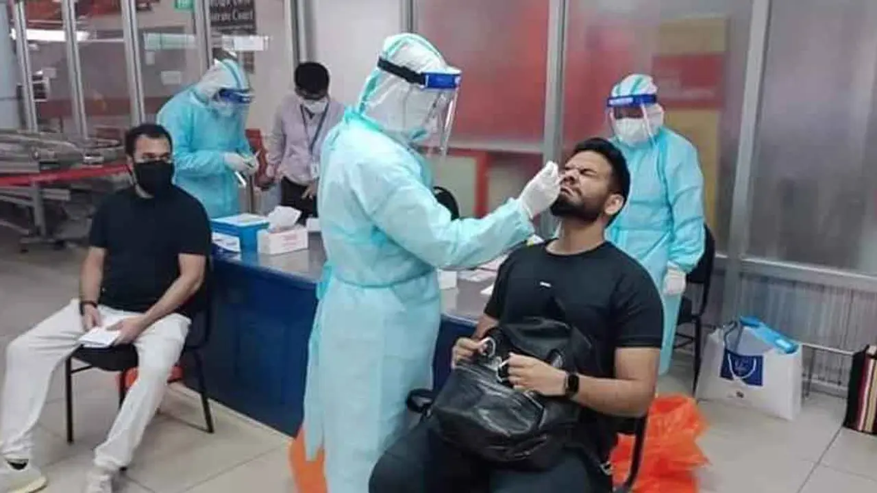 পরীক্ষামূলকভাবে আরব আমিরাত গেলেন ৪৬ যাত্রী