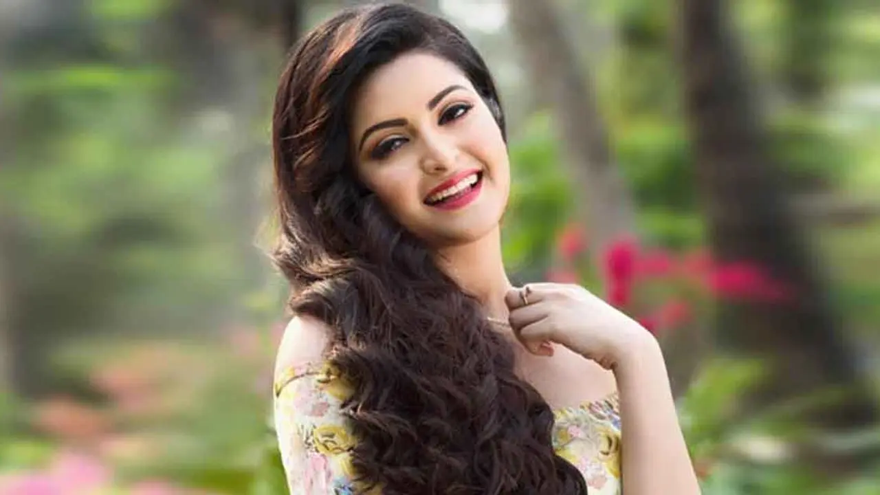 পরীমণিকে দফায় দফায় রিমান্ড : বিচারকদের ফের ব্যাখ্যা দিতে নির্দেশ