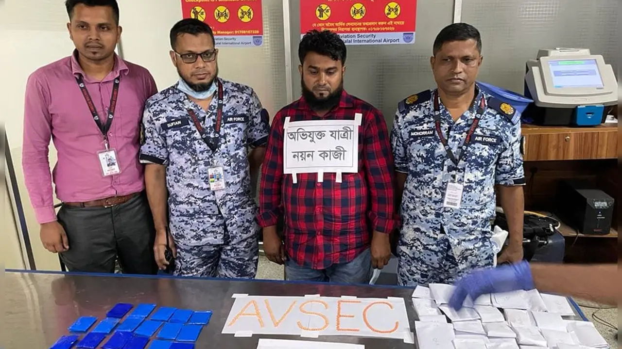 সৌদিযাত্রীর হাতব্যাগ থেকে ৬ হাজার ইয়াবা উদ্ধার