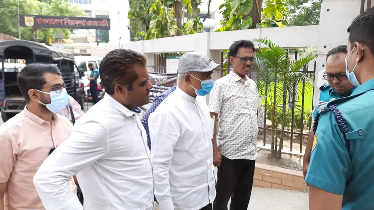 সরকারের দুর্নীতির অভিযোগ তদন্তের দাবিতে দুদকে বিএনপি