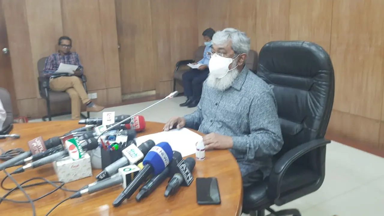 খাদ্যদ্রব্যের অবৈধ মজুতে ৫ বছরের জেল, ১০ লাখ টাকা জরিমানা