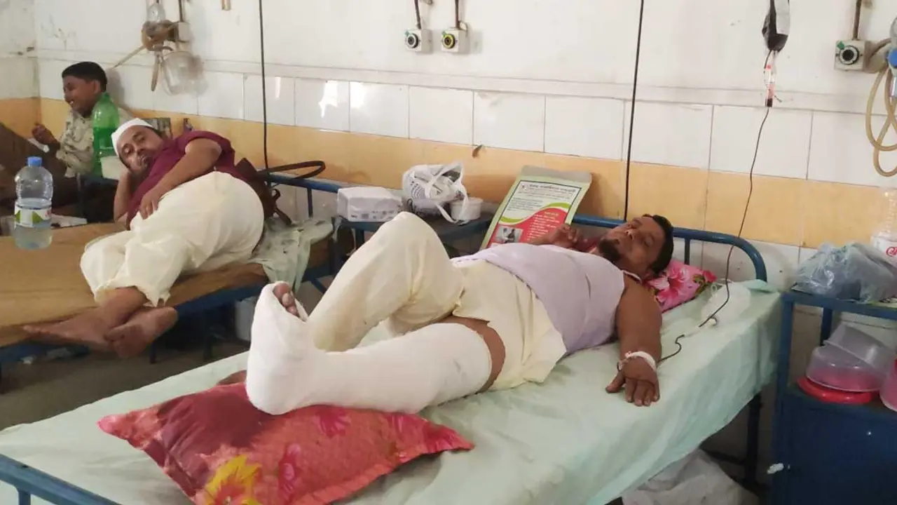 কুমিল্লায় ঈদের জামাতে ব্যবসায়ীকে গুলি