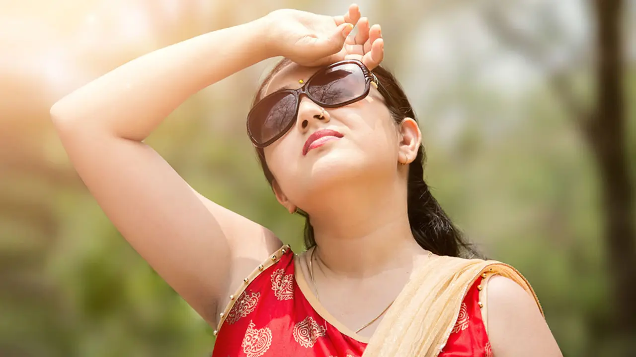 গরমে হিট স্ট্রোক এড়াতে কী করবেন?
