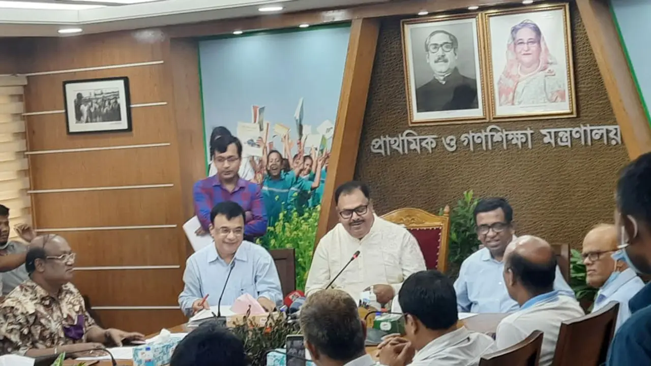 চলতি বছর প্রাথমিক সমাপনী না হওয়ার ইঙ্গিত