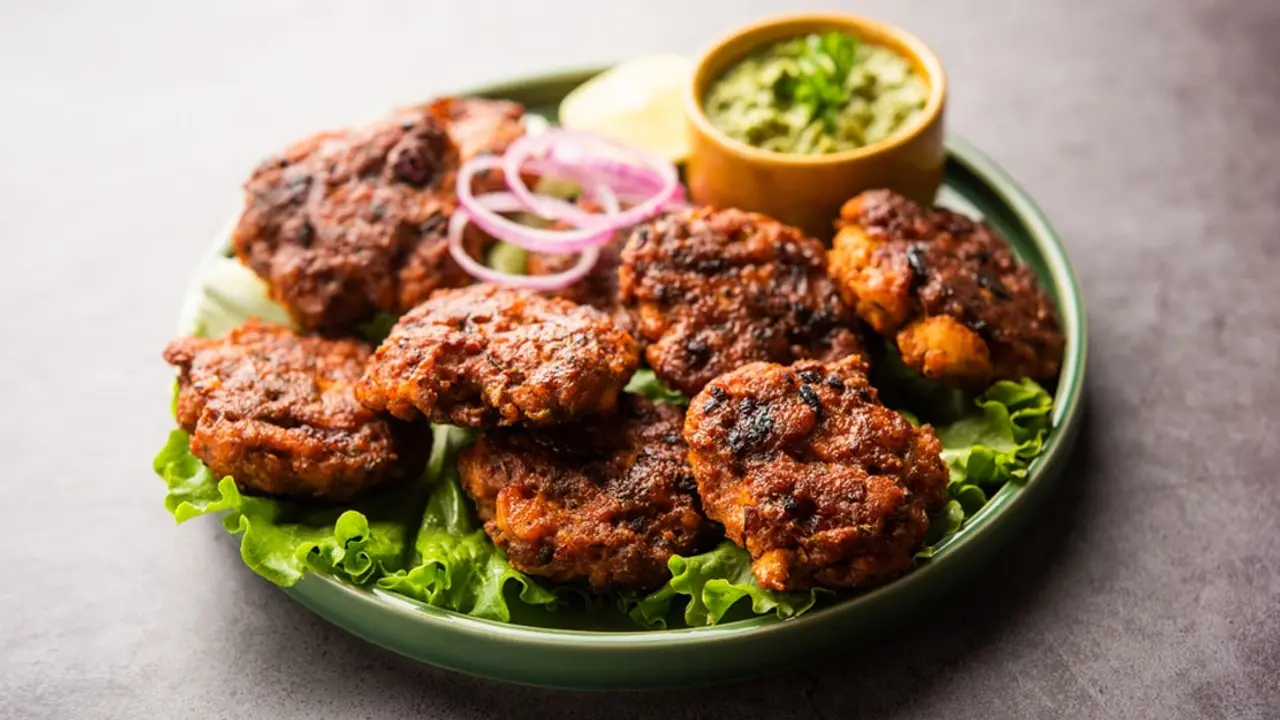 রুই মাছের ডিমের কাবাব তৈরির রেসিপি