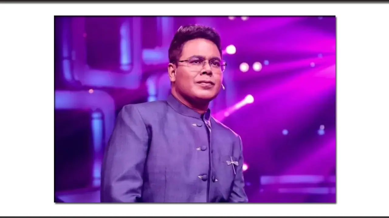 উচ্চ শব্দে গান বাজনা : মীরের কৌশলি প্রতিবাদ