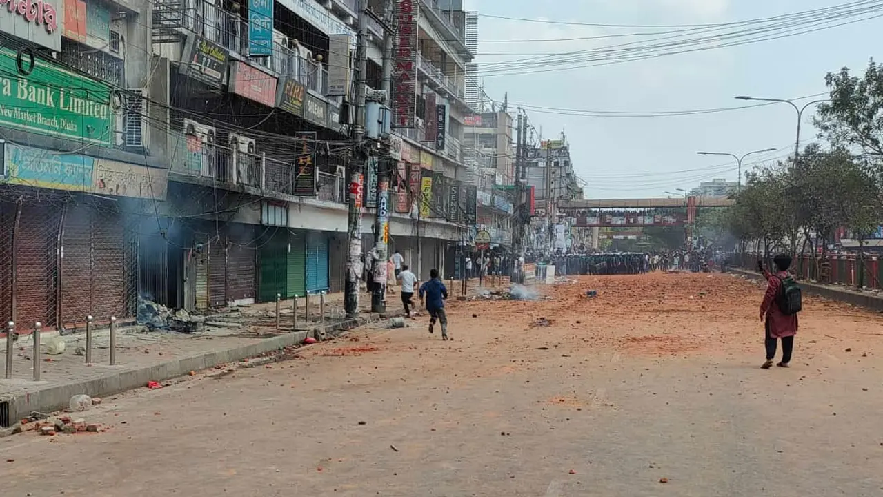 নিউ মার্কেটে সংঘর্ষে আহত মোরসালিনের মৃত্যু