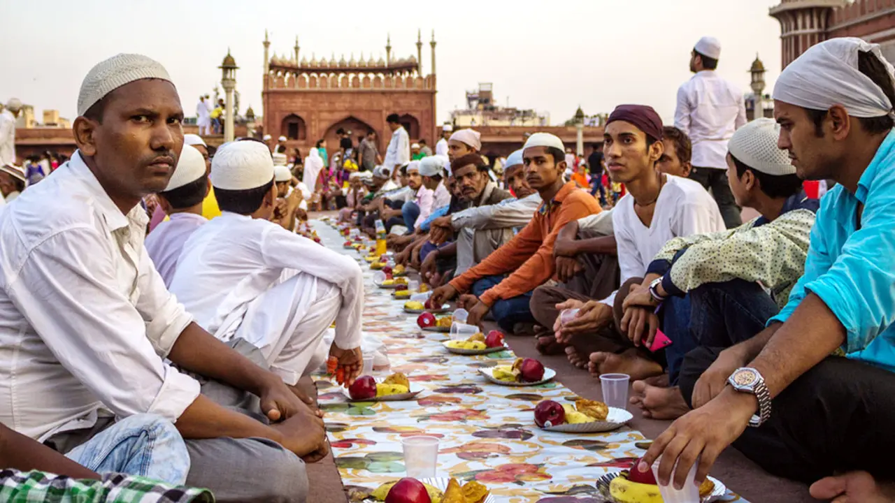 শাওয়াল মাসে ৬ রোজার ফজিলত ও সওয়াব