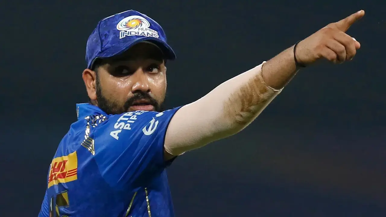 আইপিএলে লজ্জার রেকর্ড গড়লেন রোহিত