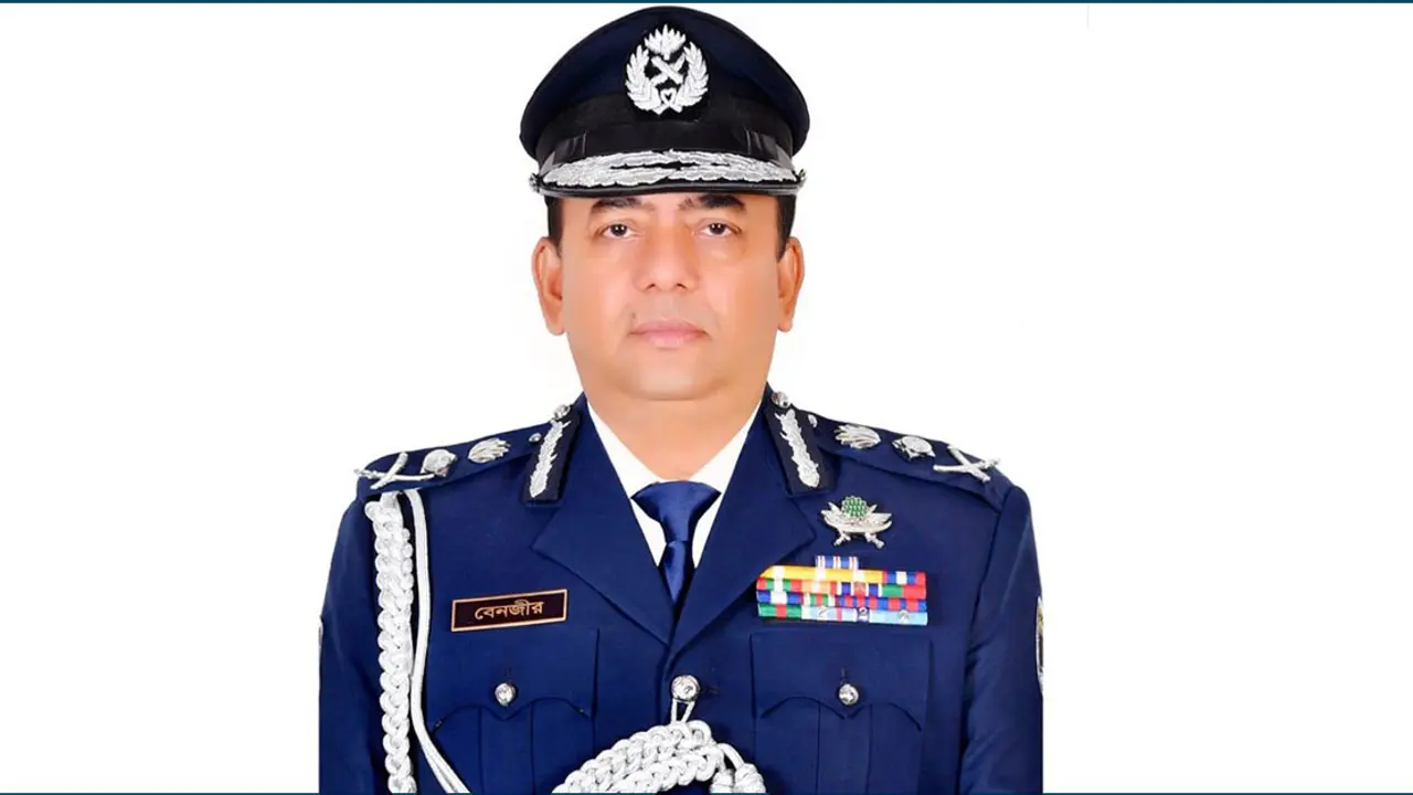 যুক্তরাষ্ট্রের ভিসা পেলেন আইজিপি বেনজীর আহমেদ